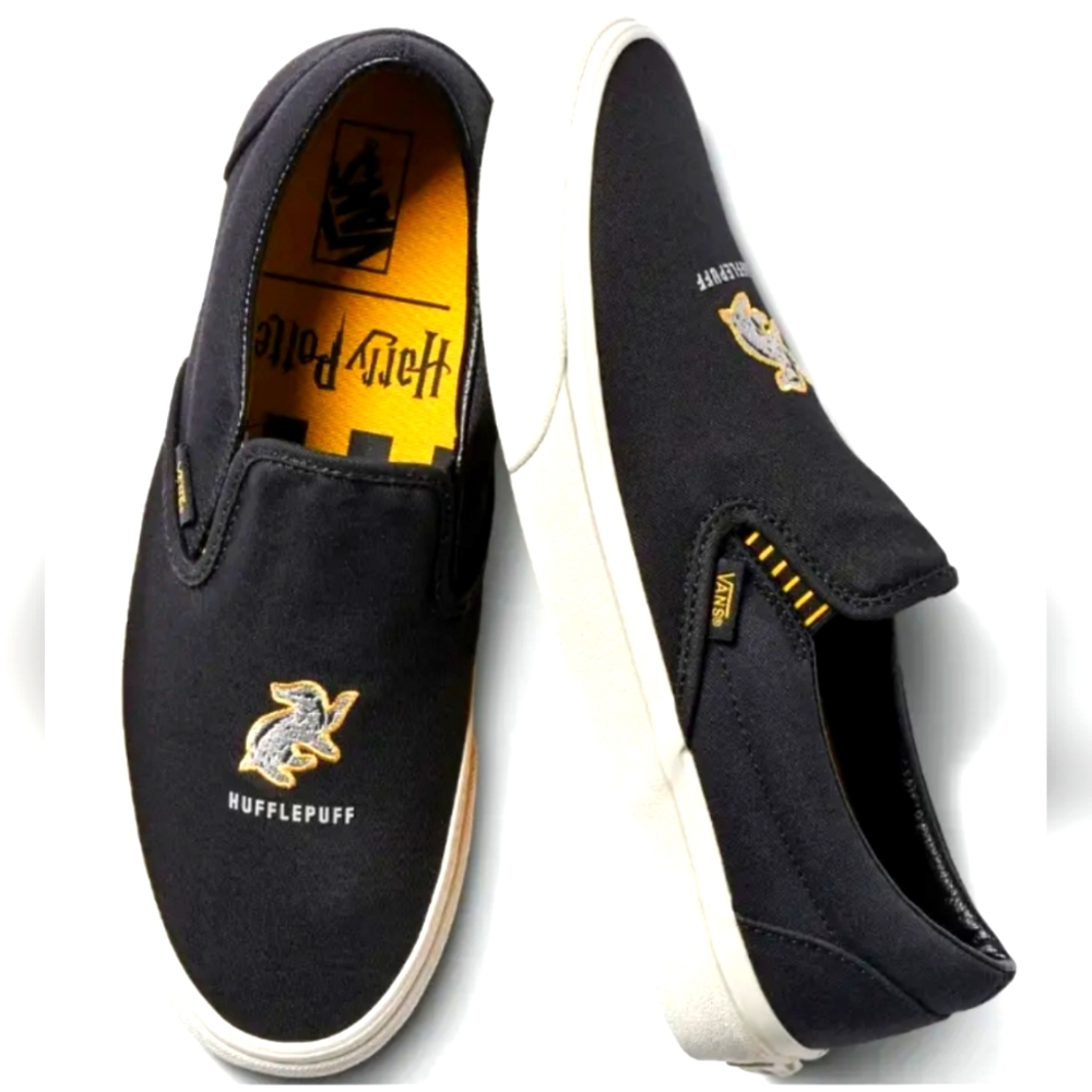 NEW Vans HARRY POTTER Hufflepuff Embroidered Classic Slip On Skate Shoes Unisex